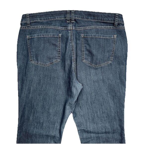 Cabi Straight Leg Jeans 16 (37x31) Dark Wash Blue Denim Mid Rise Womens - Picture 7 of 8